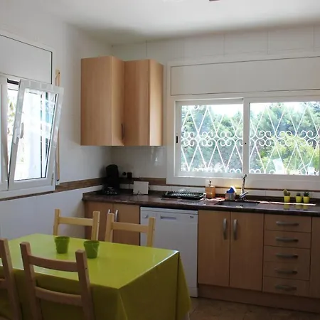 3 Bedrooms With Private Pool Enclosed Garden And Wifi At Miami Platja 1 Km Away From The * Miami Platja (Miami Playa)