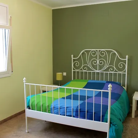 Villa 3 Bedrooms With Private Pool Enclosed Garden And Wifi At Miami Platja 1 Km Away From The Miami Platja (Miami Playa)
